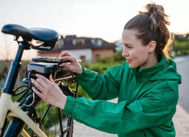 Vorsichtsmaßnahmen beim Laden von E-Bikes