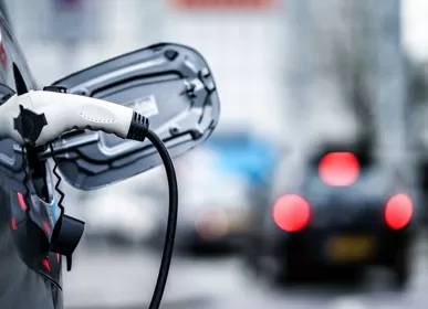 Mehrere Analysen auf Basis des Elektrofahrzeug-Ladesystems